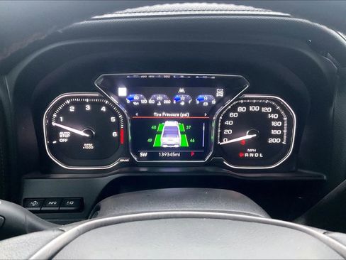 Used 2020 GMC Sierra 1500 AT4 w/ AT4 Premium Package AWD/4WD image 19