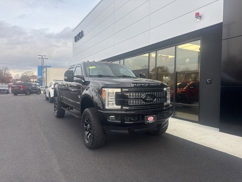 Used 2017 Ford F250 Lariat w/ Lariat Ultimate Package image 1