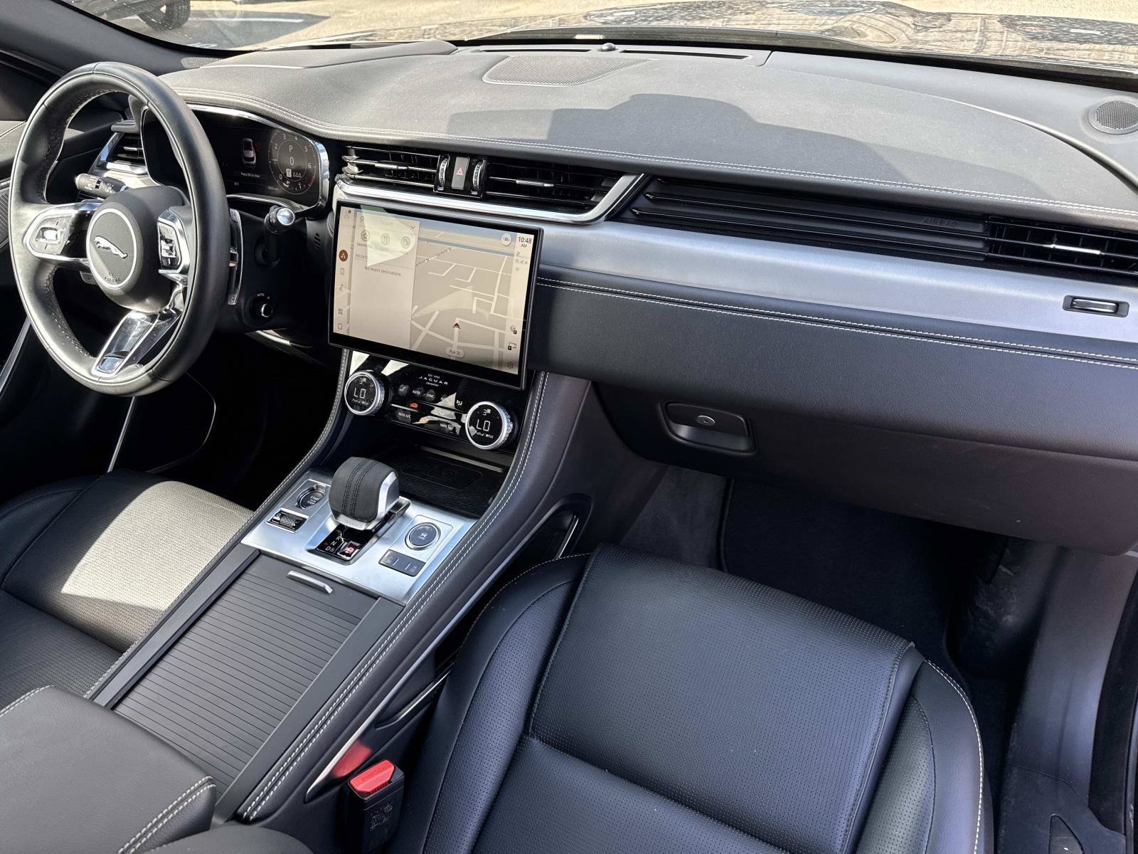 Used 2026 Jaguar F-PACE R-Dynamic S AWD/4WD image 12