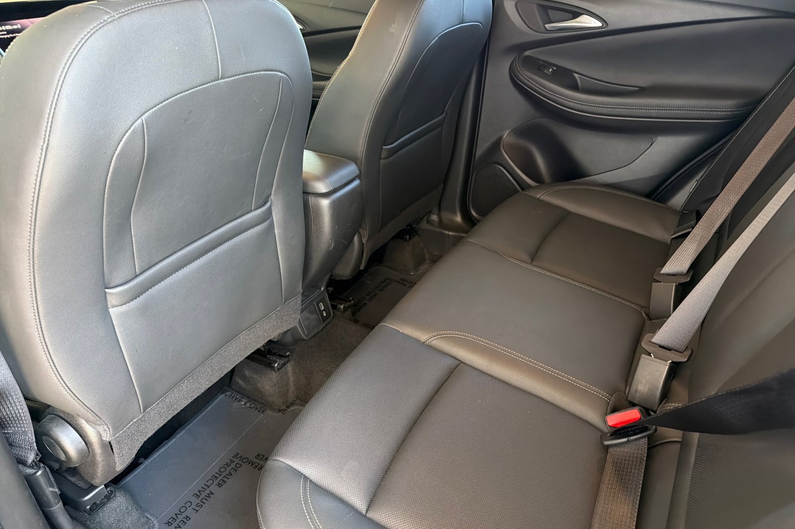 Used 2024 Buick Encore GX Sport Touring AWD/4WD image 9