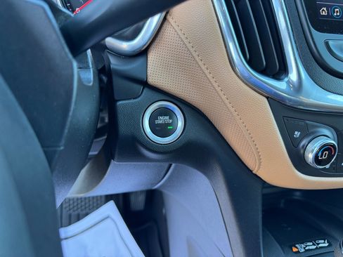 Used 2021 Chevrolet Equinox Premier image 31
