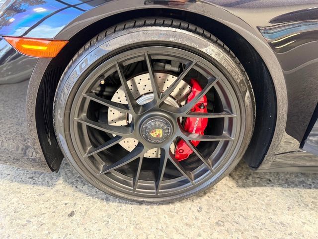 Used 2018 Porsche 911 Carrera GTS RWD image 38