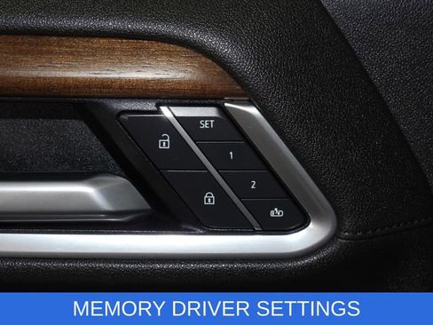 Used 2025 Chevrolet Silverado 2500 High Country w/ Technology Package image 17