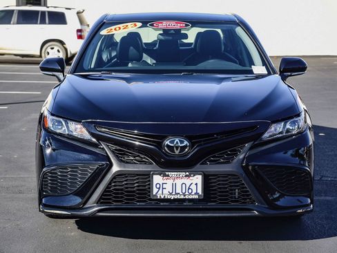 Certified 2023 Toyota Camry SE image 2