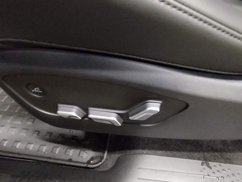 New 2026 Hyundai Ioniq 9 Calligraphy AWD/4WD image 32