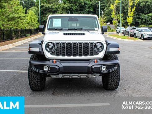 Used 2026 Jeep Gladiator Mojave AWD/4WD image 9