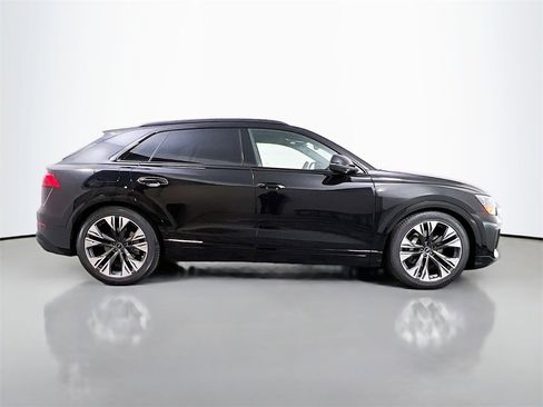 New 2026 Audi Q8 Premium Plus image 8