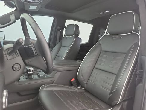 Used 2024 GMC Sierra 1500 AT4X AWD/4WD image 17