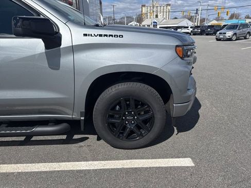 Used 2023 Chevrolet Silverado 1500 RST w/ Rally Edition image 3