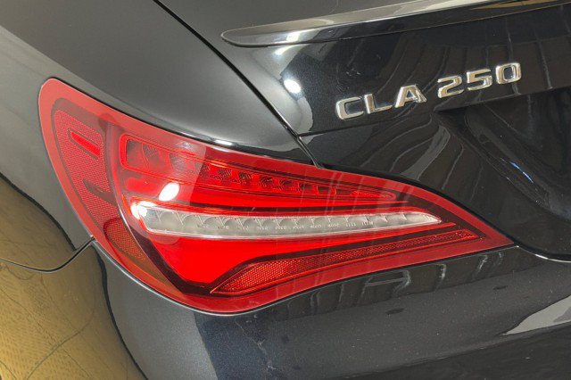 Used 2019 Mercedes-Benz CLA 250 image 24