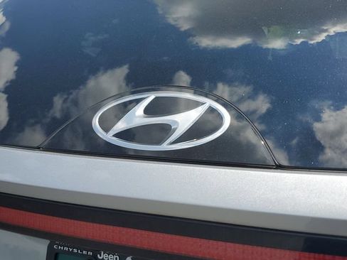 Used 2022 Hyundai Tucson Limited FWD image 7