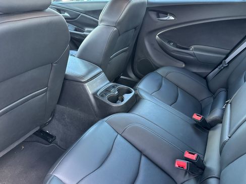 Used 2017 Chevrolet Volt Premier w/ Driver Confidence II Package image 15