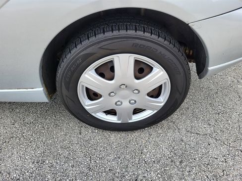 Used 2005 Ford Focus SE image 24