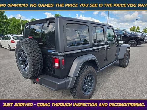 Used 2023 Jeep Wrangler Unlimited AWD/4WD image 7