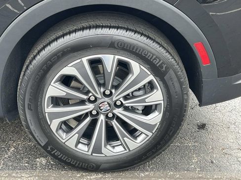 Used 2025 Buick Envision Preferred AWD/4WD image 11