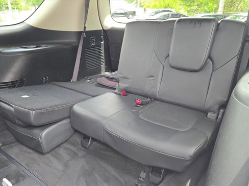 Used 2020 Nissan Armada SL w/ Premium Package RWD image 10