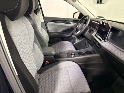 New 2026 Volkswagen Tiguan S AWD/4WD image 9
