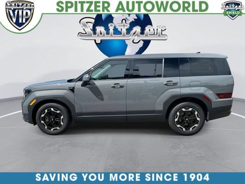 Used 2025 Hyundai Santa Fe SE FWD image 6