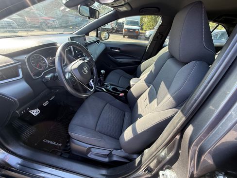 Used 2022 Toyota Corolla SE FWD image 12