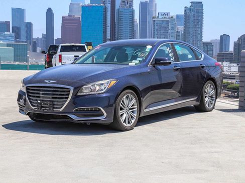 Used 2018 Genesis G80 3.8 RWD image 1