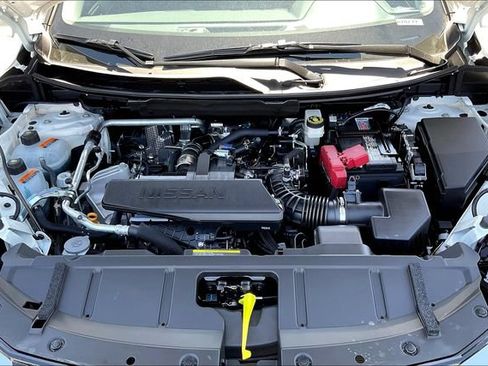 New 2026 Nissan Rogue SV w/ SV Premium Package FWD image 8