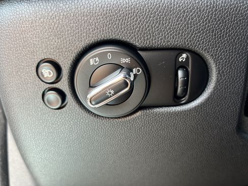 Used 2023 MINI Cooper S FWD image 37