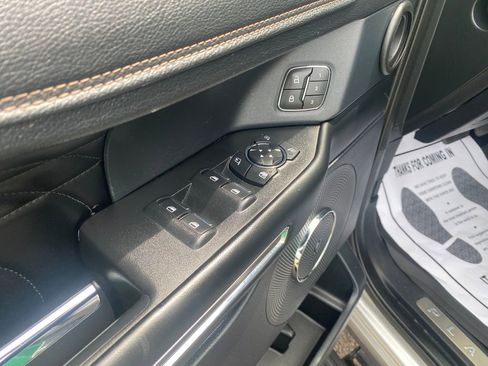 Used 2019 Ford Expedition Platinum image 20