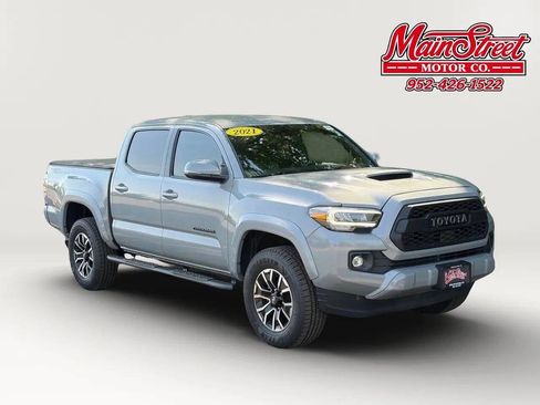 Used 2021 Toyota Tacoma TRD Sport w/ Technology Package RWD image 1