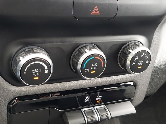 Used 2023 RAM 1500 Big Horn AWD/4WD image 26