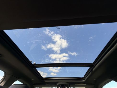 New 2026 RAM 1500 RHO w/ RHO Level 1 Equipment Group image 24