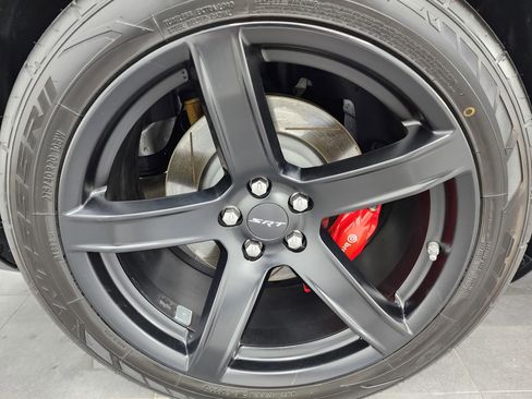 Used 2017 Dodge Challenger SRT Hellcat image 36