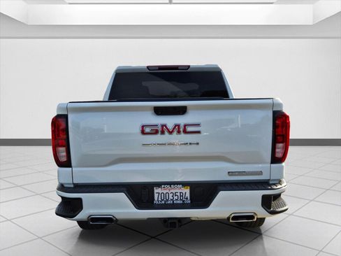 Used 2024 GMC Sierra 1500 Elevation w/ X31 Off-Road Package AWD/4WD image 6
