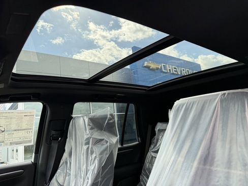 New 2026 Chevrolet Tahoe Premier AWD/4WD image 10