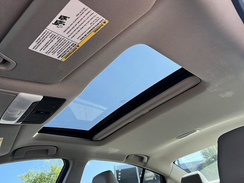 Certified 2024 Nissan Altima 2.5 SL FWD image 19