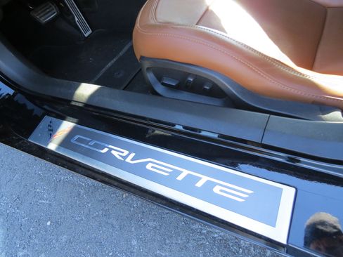 Used 2015 Chevrolet Corvette Stingray Convertible w/ 2LT Preferred Equipment Group image 11