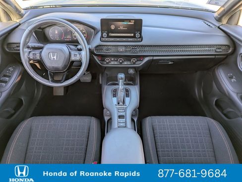Used 2023 Honda HR-V Sport image 12
