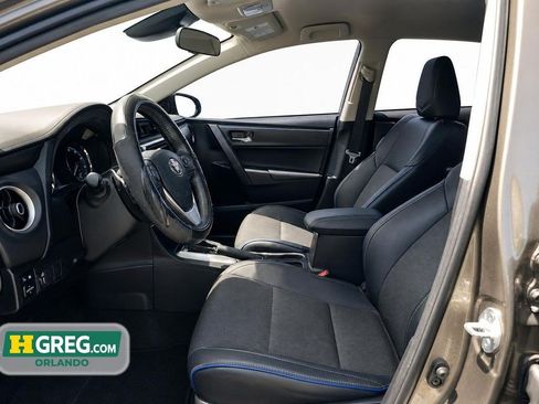 Used 2019 Toyota Corolla SE FWD image 10