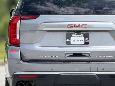 Used 2021 GMC Yukon XL Denali w/ Denali Ultimate Package AWD/4WD image 20