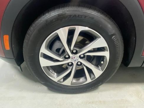 Used 2023 Buick Envision Essence FWD image 5