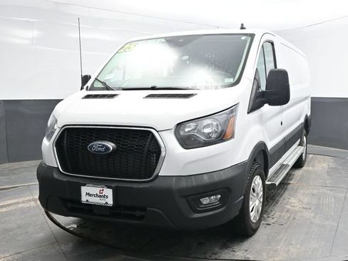 Used 2025 Ford Transit 250 Low Roof w/ Exterior Upgrade Package RWD image 2