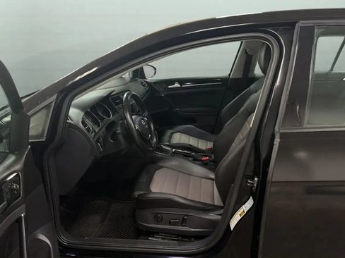Used 2017 Volkswagen Golf SEL FWD image 21