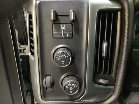 Used 2017 Chevrolet Silverado 1500 LT w/ All Star Edition image 23