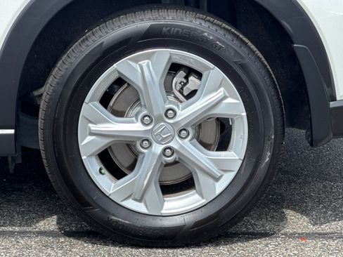 Used 2025 Honda HR-V LX image 13
