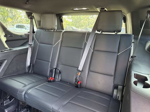 Used 2023 Cadillac Escalade Premium Luxury image 12