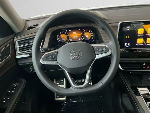 New 2026 Volkswagen Atlas SEL Premium R-Line image 12