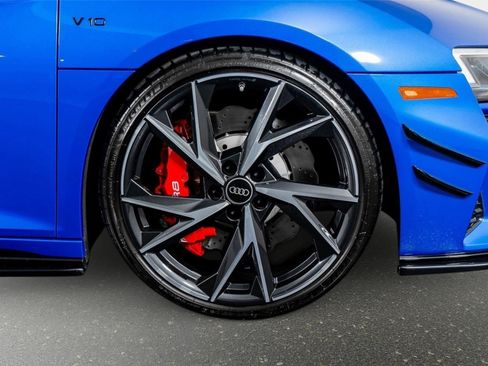 Used 2022 Audi R8 V10 image 7