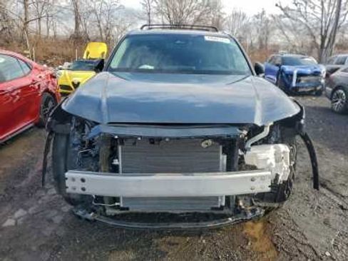 Used 2024 Toyota Grand Highlander AWD image 2