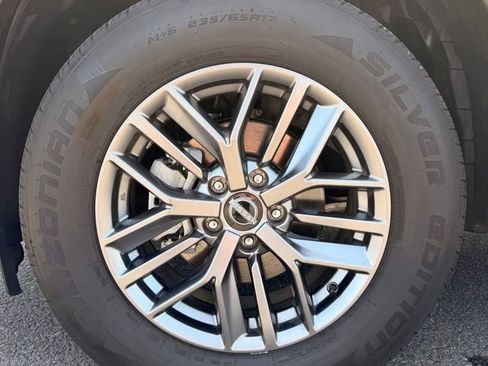 Used 2023 Nissan Rogue S AWD/4WD image 12