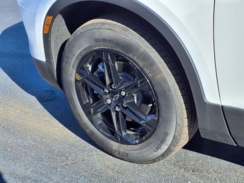 Used 2025 Chevrolet Blazer LT w/ Midnight/Sport Edition FWD image 26