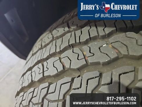 Used 2026 Chevrolet Traverse Z71 w/ Enhanced Driving Package AWD/4WD image 15